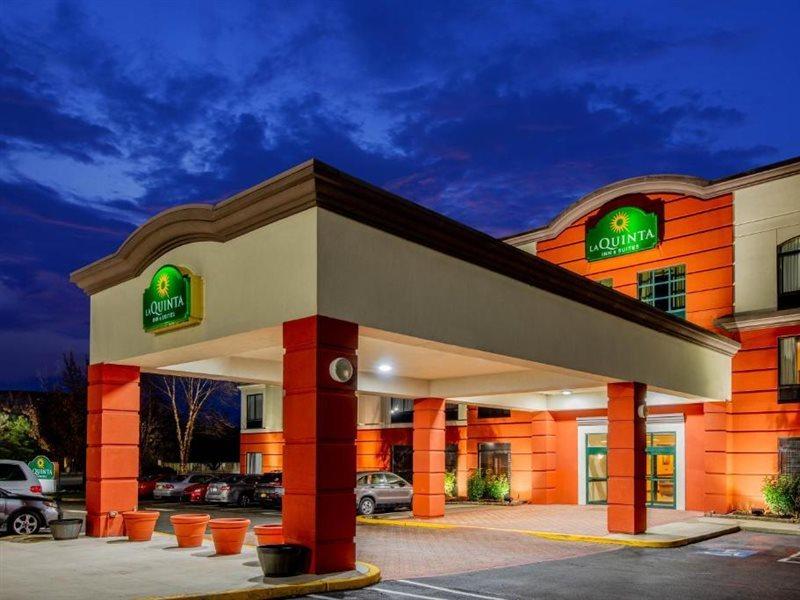 La Quinta By Wyndham Mt. Laurel - Philadelphia Hotel Mount Laurel Exterior foto