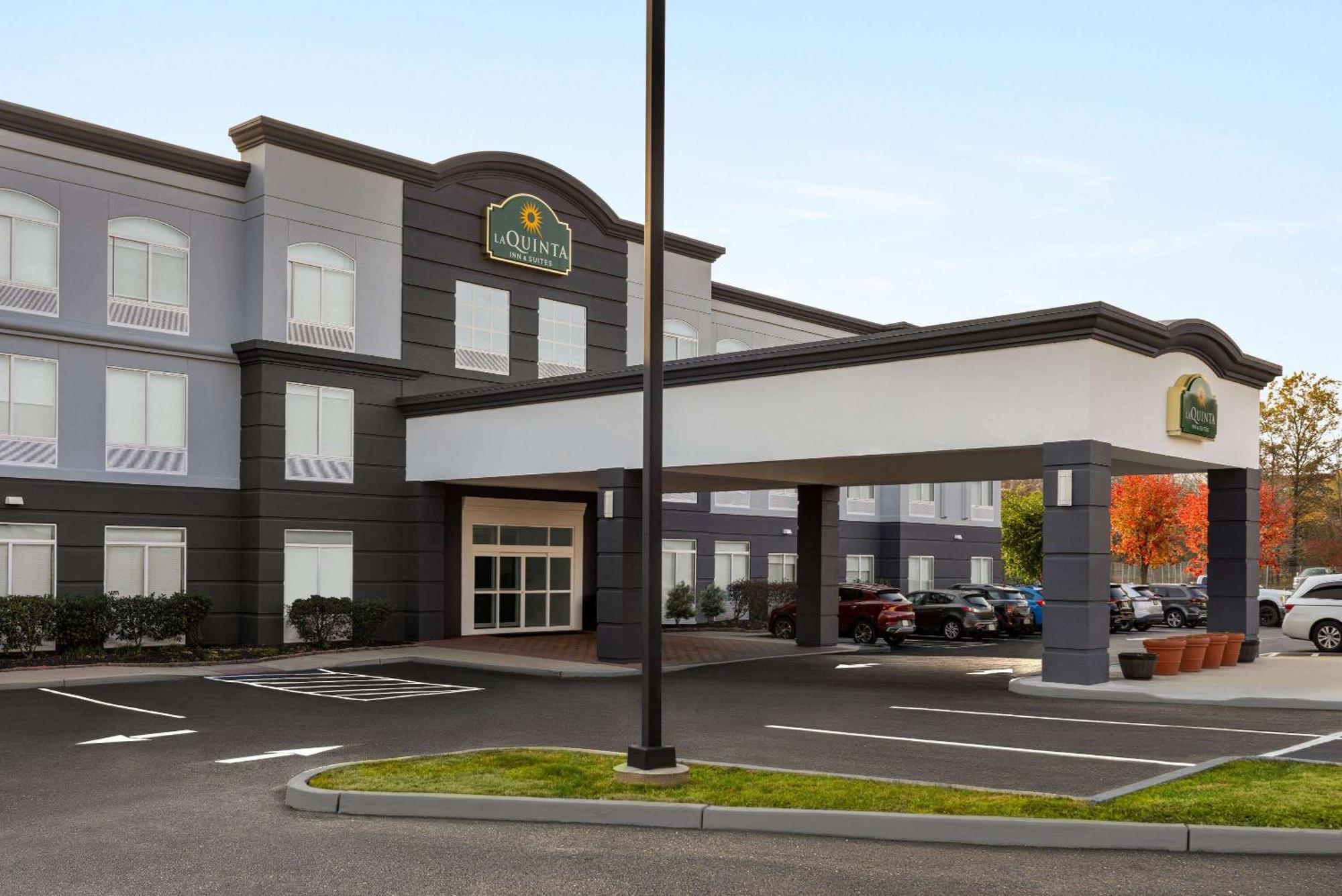 La Quinta By Wyndham Mt. Laurel - Philadelphia Hotel Mount Laurel Exterior foto